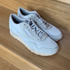 Beige Suede Reebok Classics
